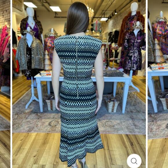 elliatt margie black & white tweed chevron deep v slit midi dress size small NEW - Picture 10 of 16